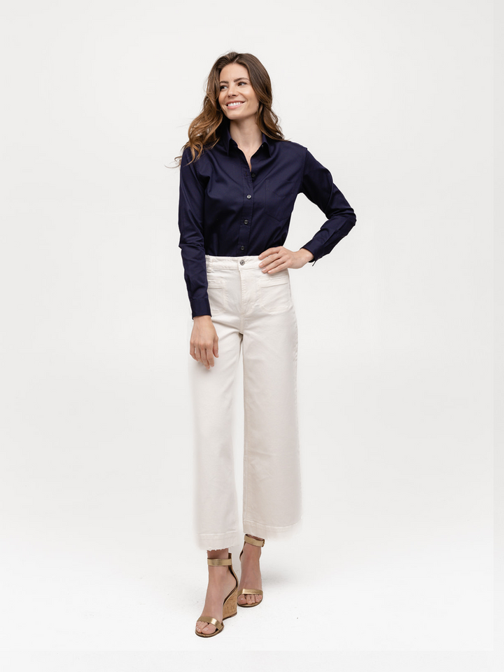 WEEKEND: MIDNIGHT IN MANHATTAN: SALE