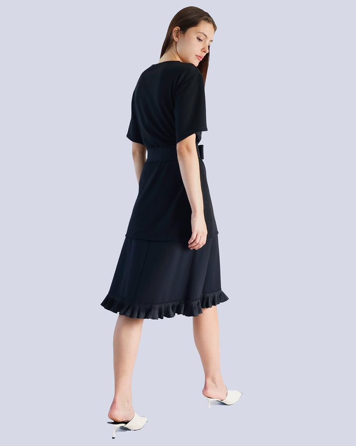 Maison Marie Saint Pierre | Skirt | MAZE | Black | Top | MILA | Black | Belt | MESCAPIRE | Black