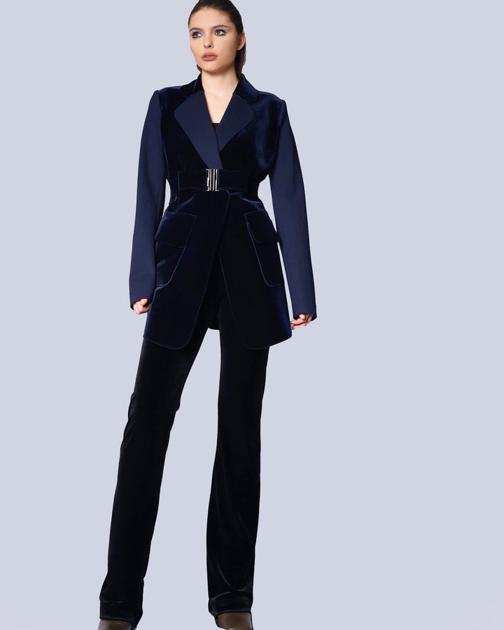 Maison Marie Saint Pierre | Jacket | MELISSANDRE | Deep Blue | Midnight | Pants | MARCELINE | Black | Belt | MESCAP | Midnight