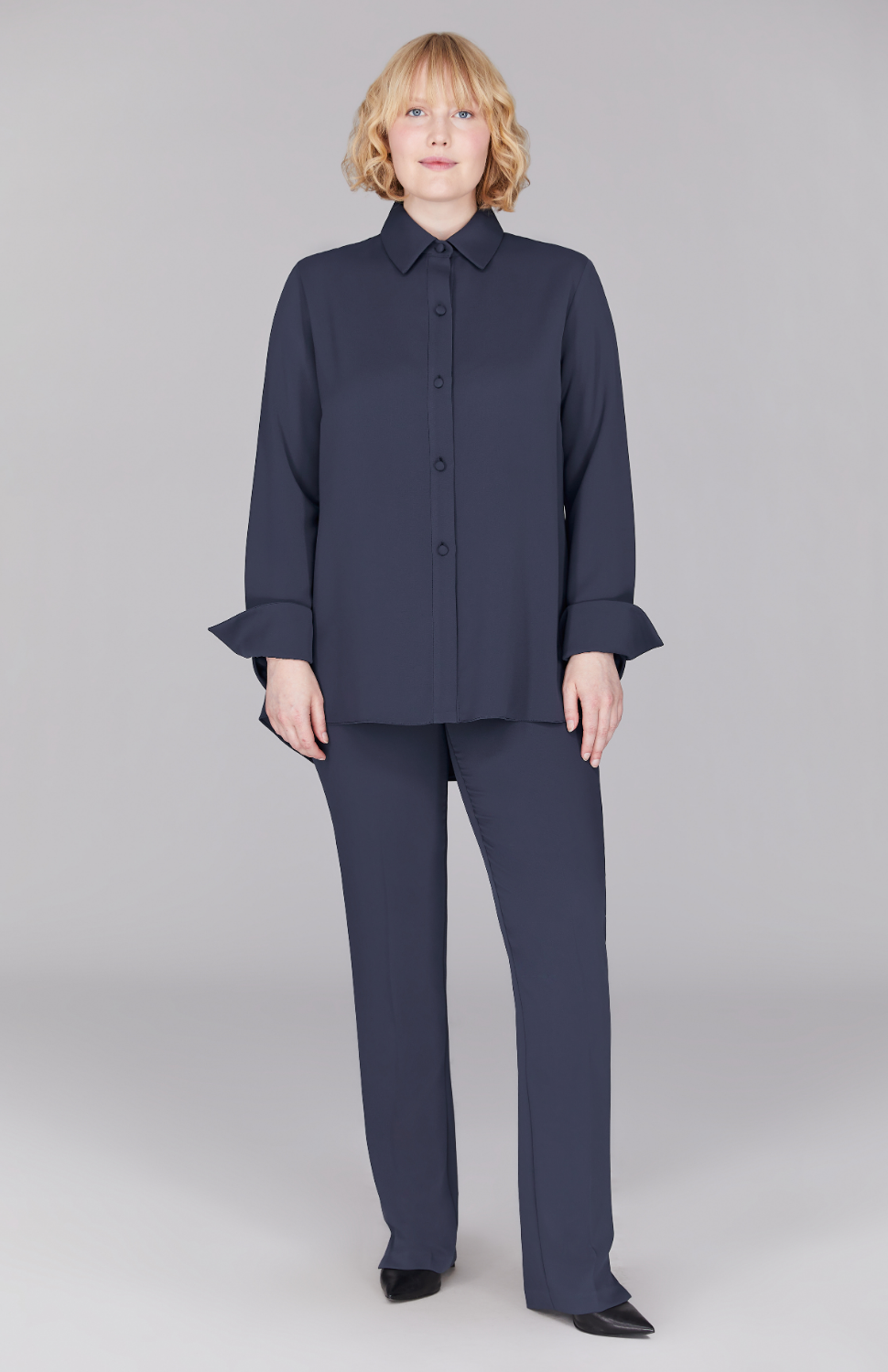 Molly is wearing Storm in M.