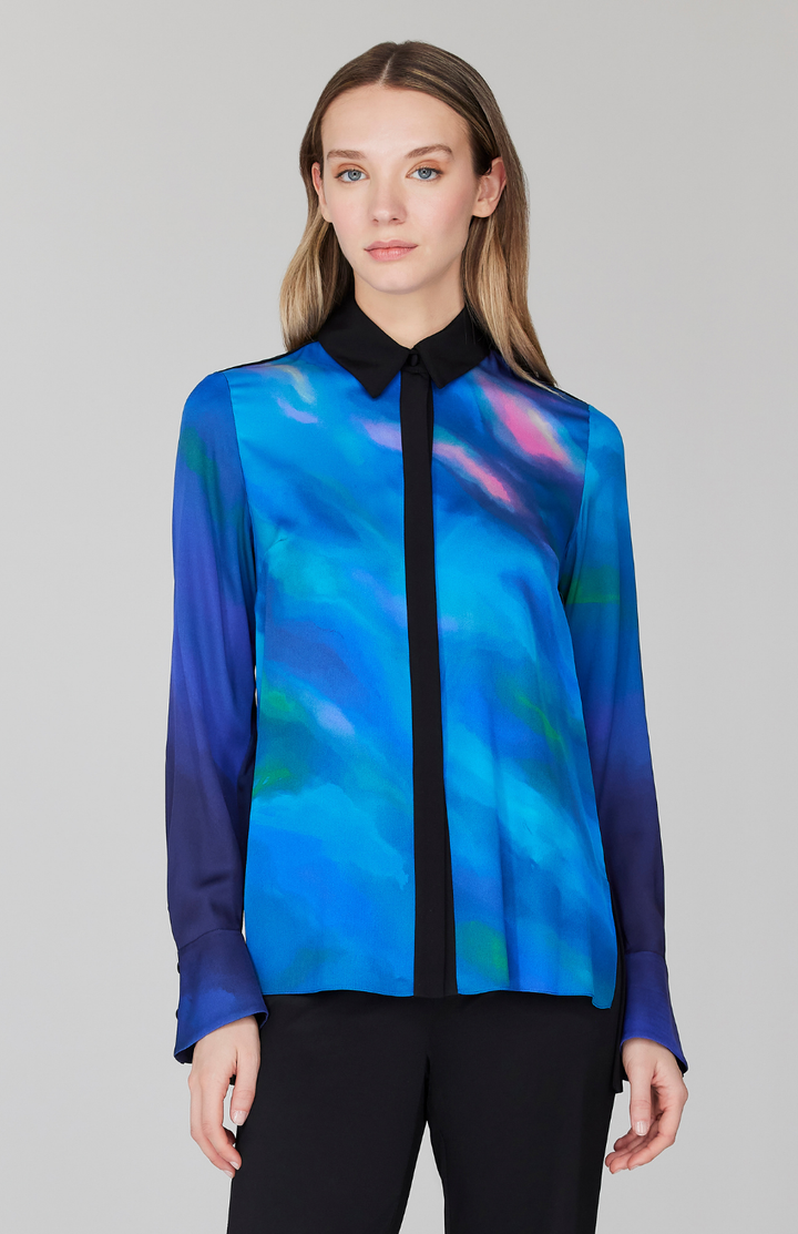Mountainscape Collared Blouse w/ Relaxed Sleeve