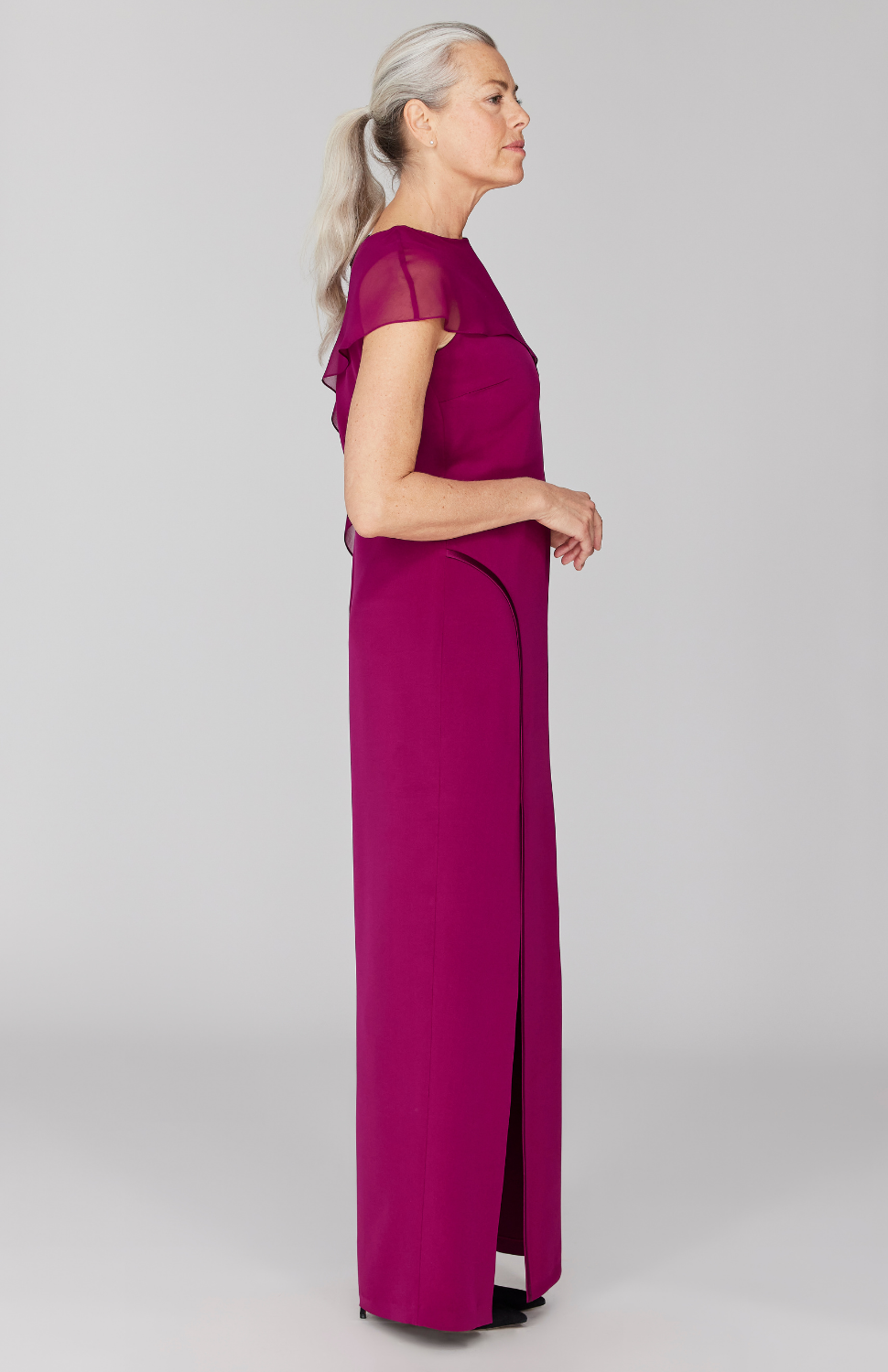 Fabienne is 5' 9" and wearing Berry in size XS.