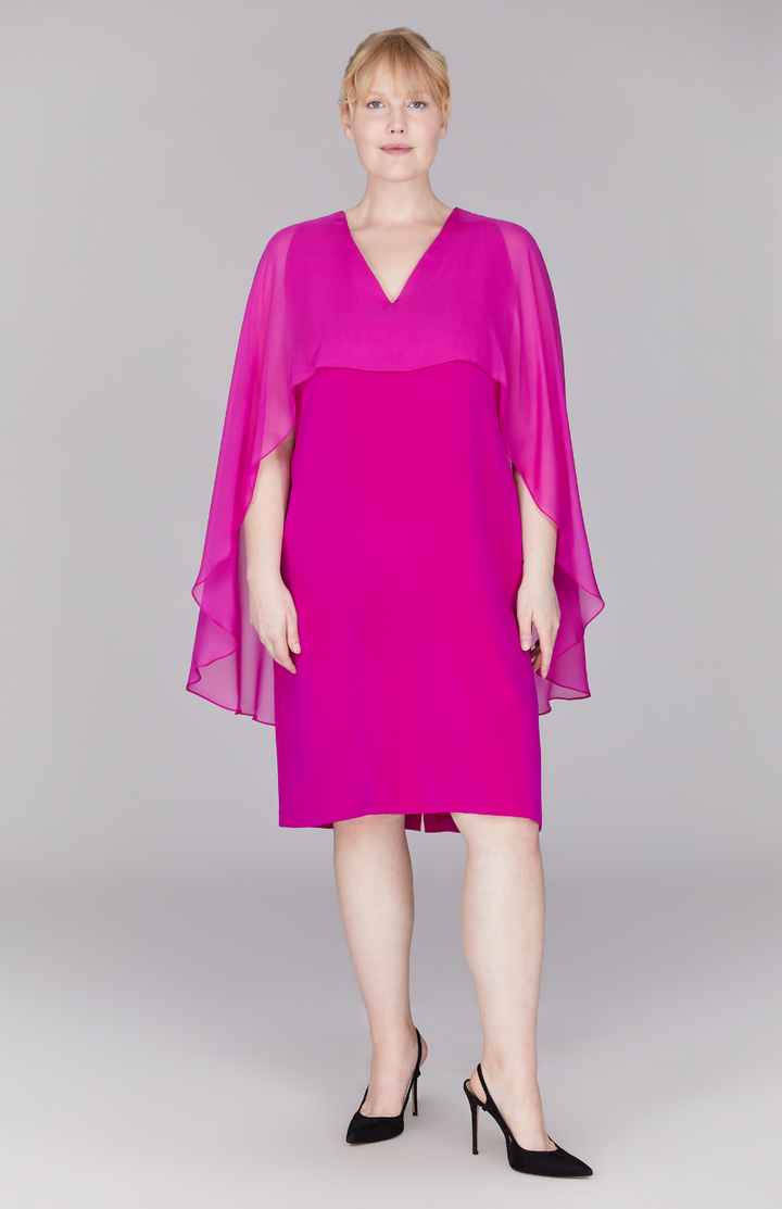 Molly is wearing Fuchsia in size L.