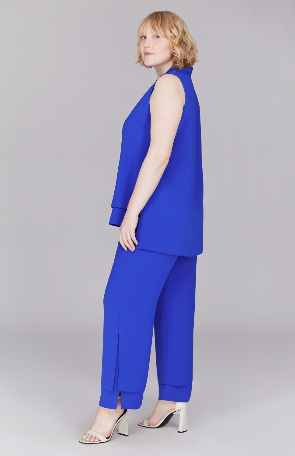 Molly is 5' 8.5" and wearing Cobalt in L.