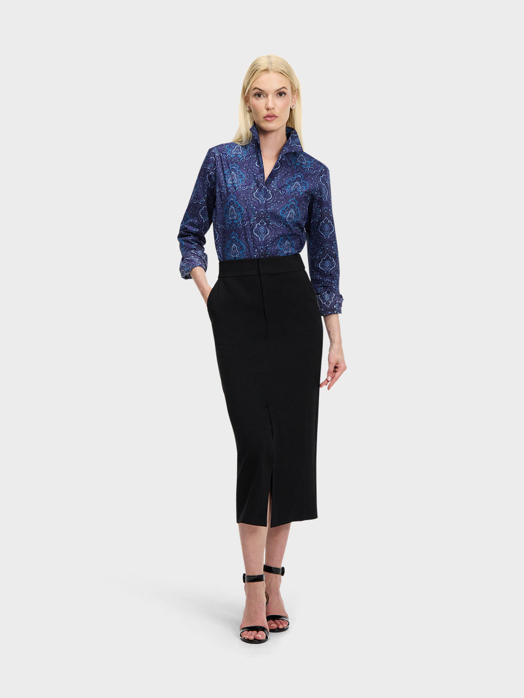 SIGNATURE: INDIGO GIRL