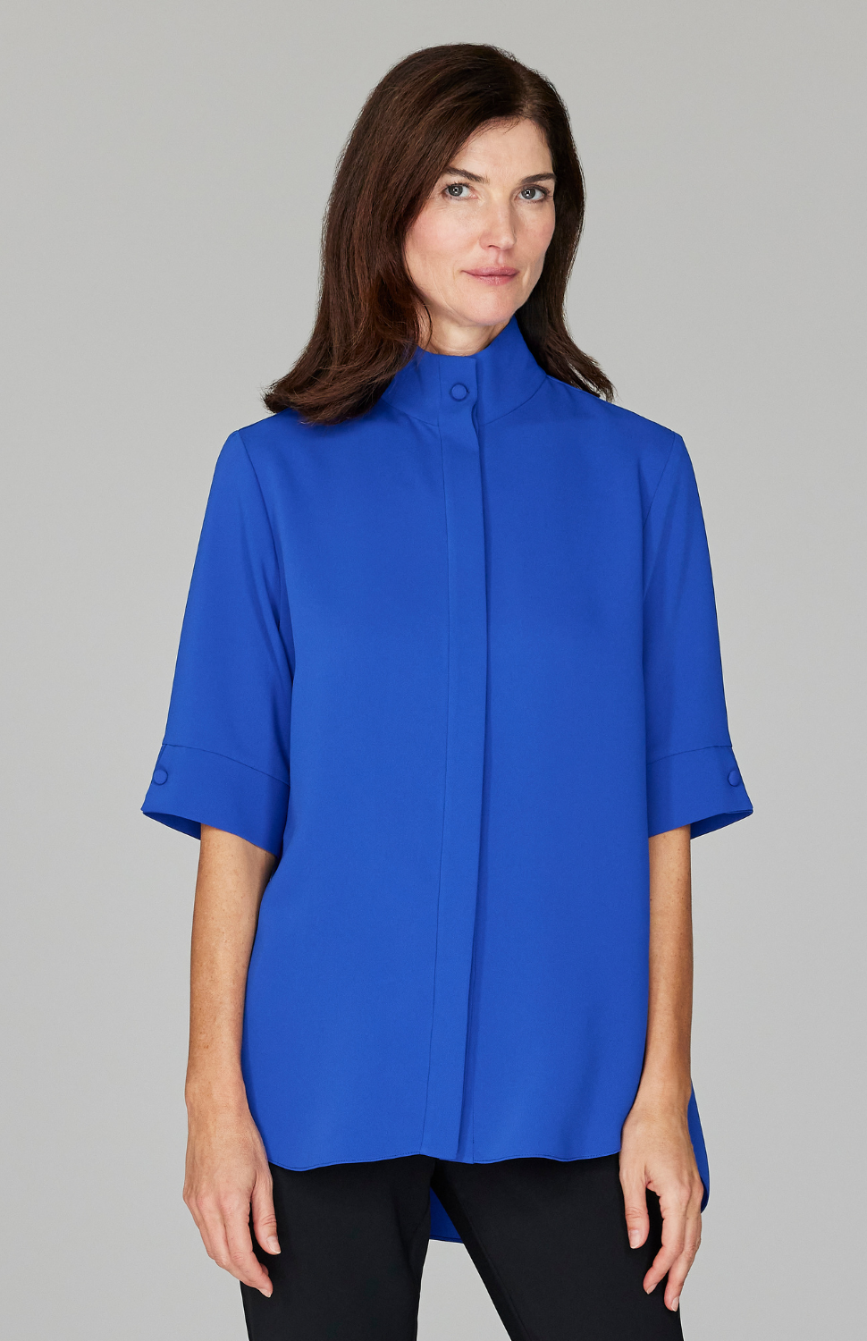 Ekaterina is 5'10" and is wearing a size XS in Cobalt.