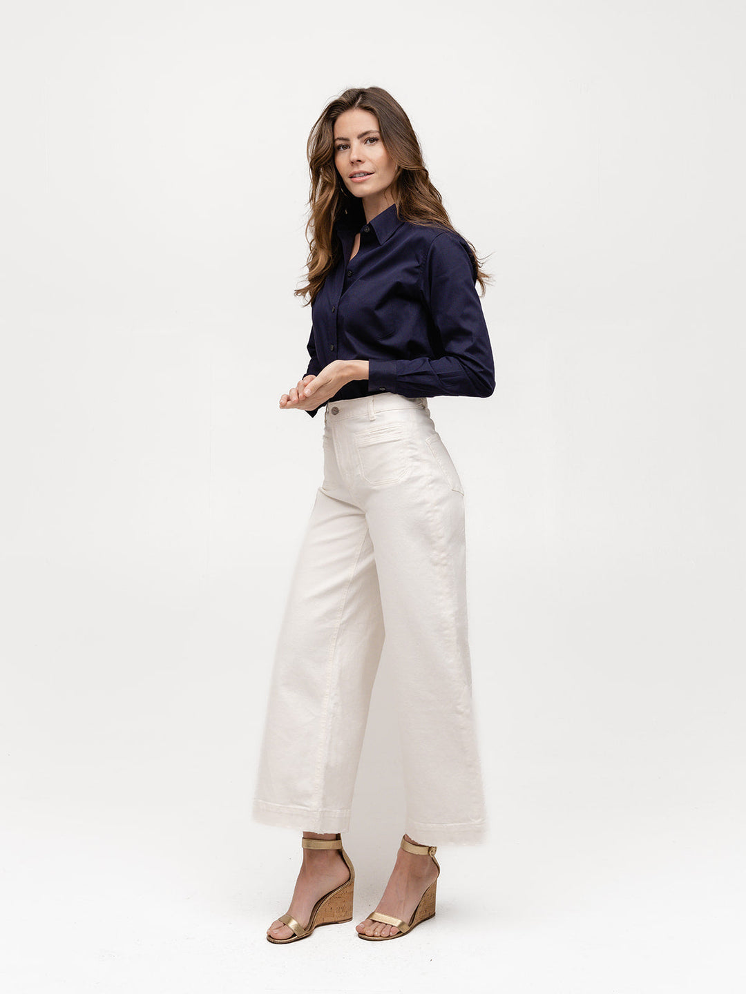WEEKEND: MIDNIGHT IN MANHATTAN: SALE