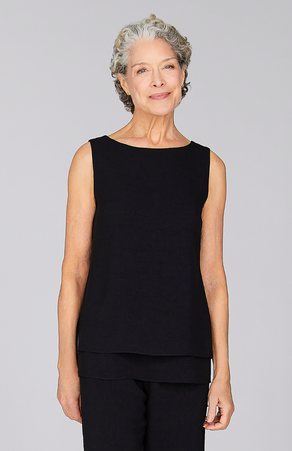 Nancy is 5' 9" wearing Black in XS.